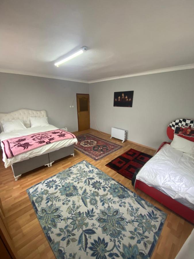 Arnavutkoy Triplex House Near The Airport 아파트 외부 사진